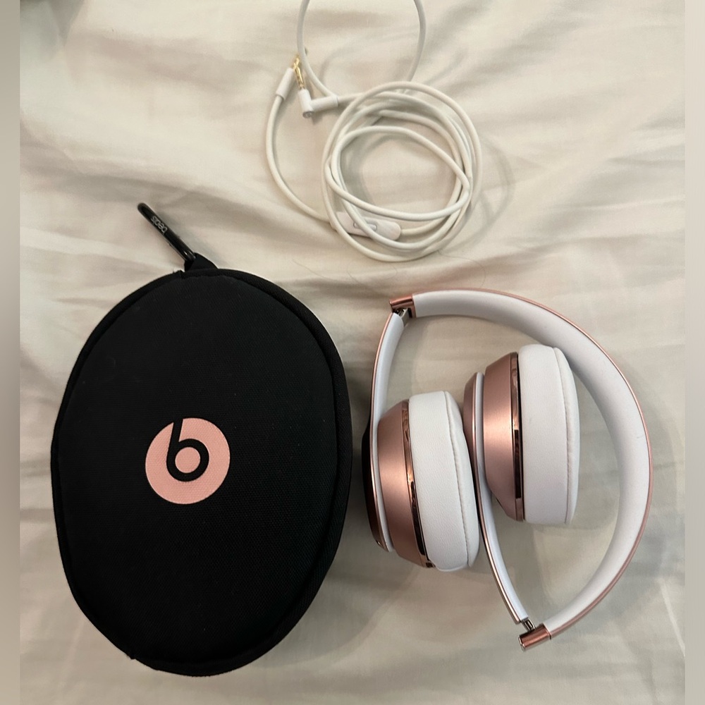 Beats Solo 3 wireless headphones